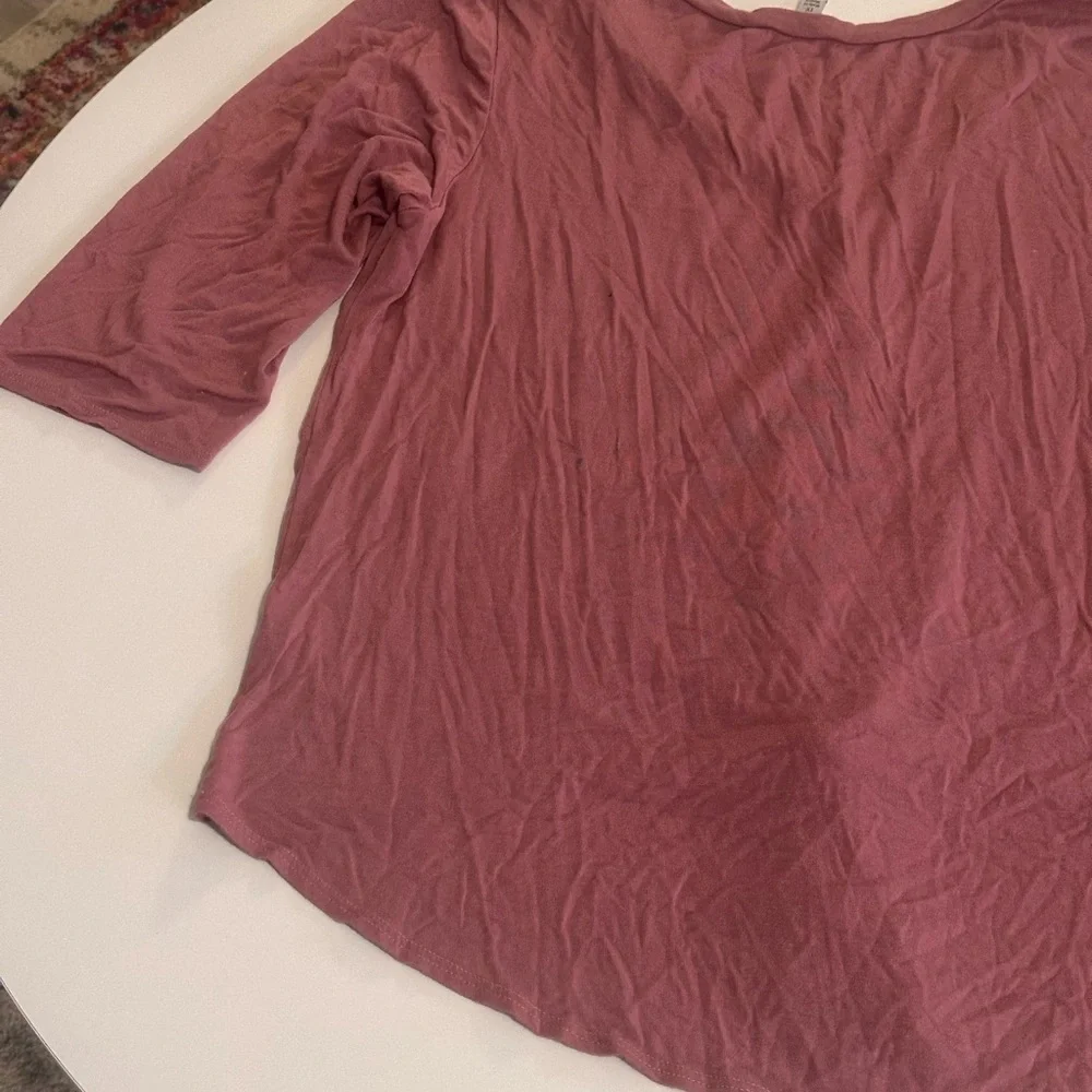 Green Envelope Mauve Button Tie Blouse - Picture 9 of 9